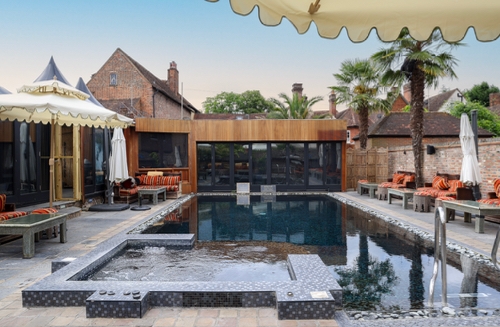 Loved by the editor at Your Berks, Bucks and Oxon Wedding magazine