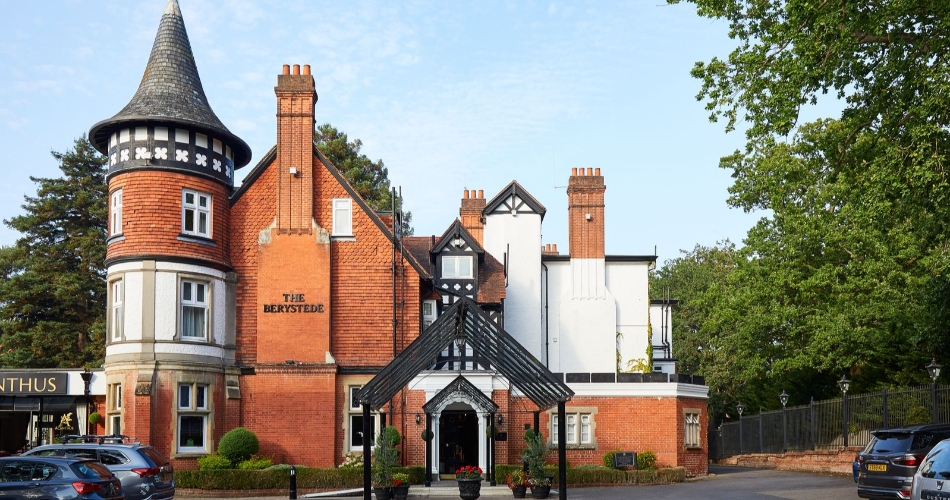 Image 1: Macdonald Berystede Hotel & Spa
