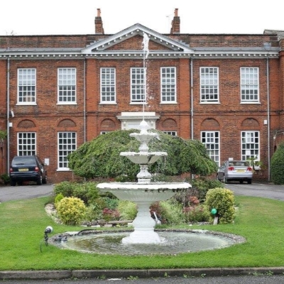 Manor house, Stately homes: Baylis, Berkshire