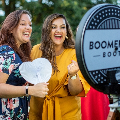 Win a Boomerang Booth for your wedding!