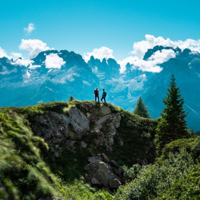 Honeymoon News: NOW OPEN: Casa Cook Madonna