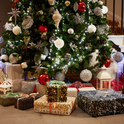 Wedding News: The Compleat Angler Hotel announces return of popular Christmas market