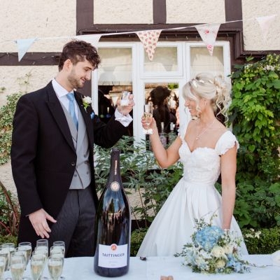 Real Weddings: Something blue