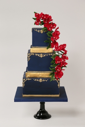 Cut a slice of heaven for your big-day bake with help of Bucks wedding cake designer: Image 1