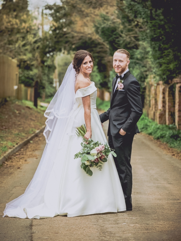 Oxfordshire wedding photographers share their best big-day tips: Image 3