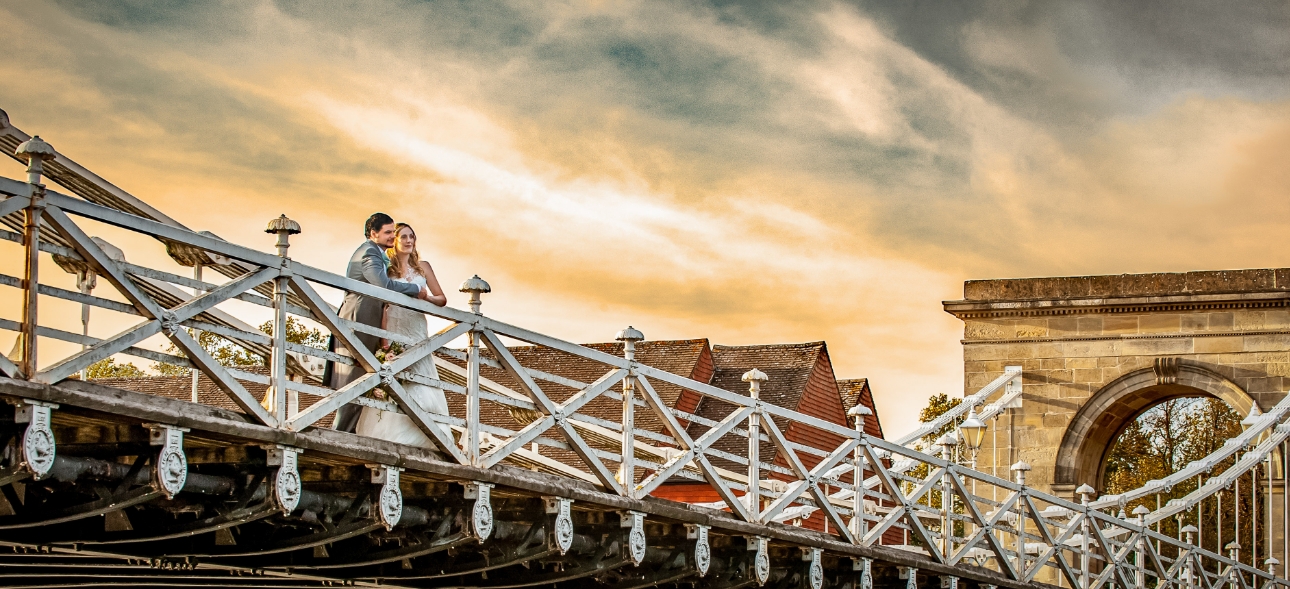 Make great wedding photography with the help of top Bucks professional: Image 1