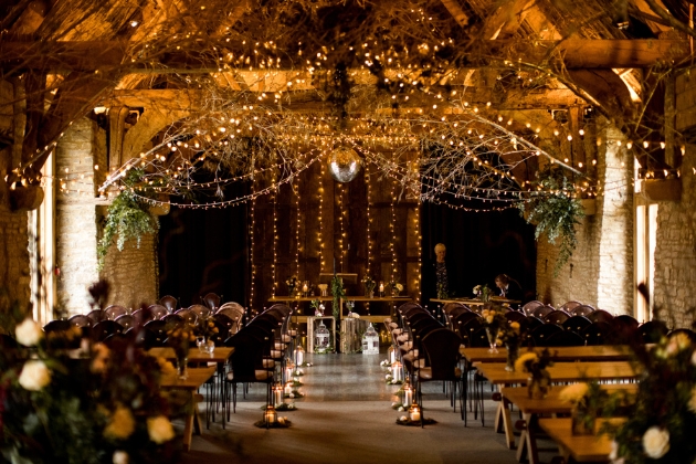 How to decorate your barn wedding venue during the winter season: Image 1