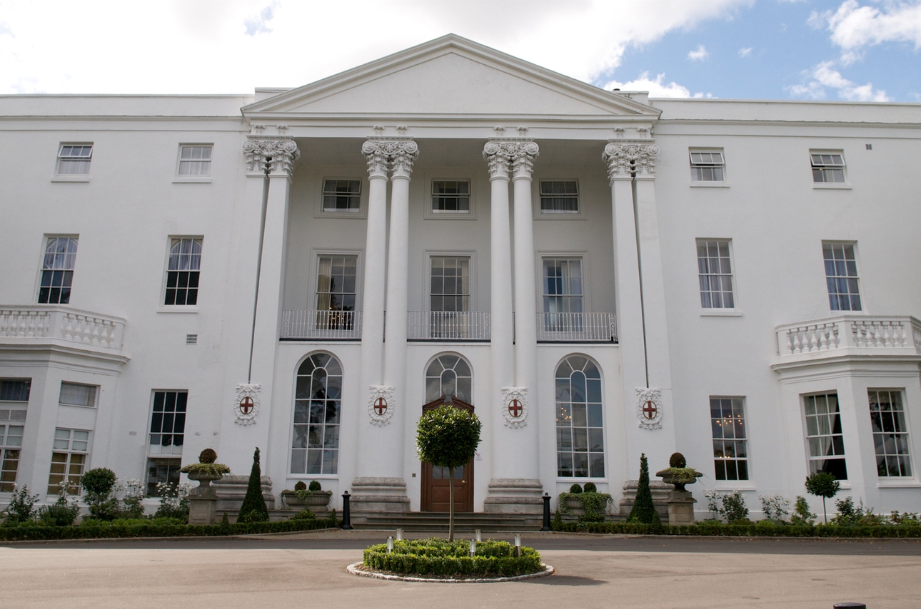 Eat Out to Help Out with De Vere Beaumont Estate in Berkshire: Image 1