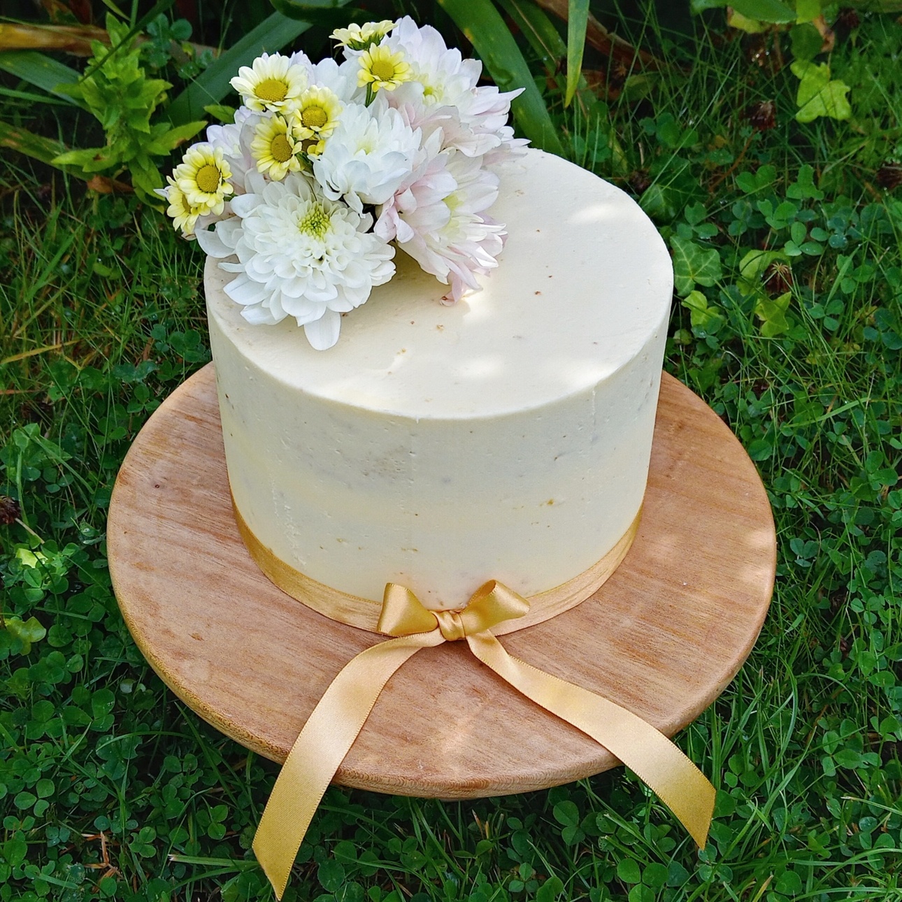 Eva Cockrell from Euthymia Cakes in Milton Keynes talks micro weddings