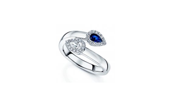 white gold twist ring with sapphire stone