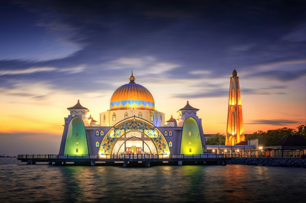 Malaysia. Full of culture, busy towns, lush jungles and wild nightlife