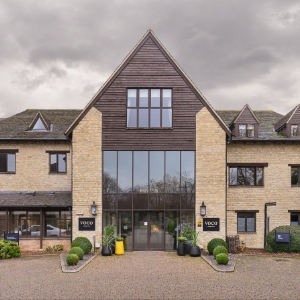 Oxford Spires Hotel